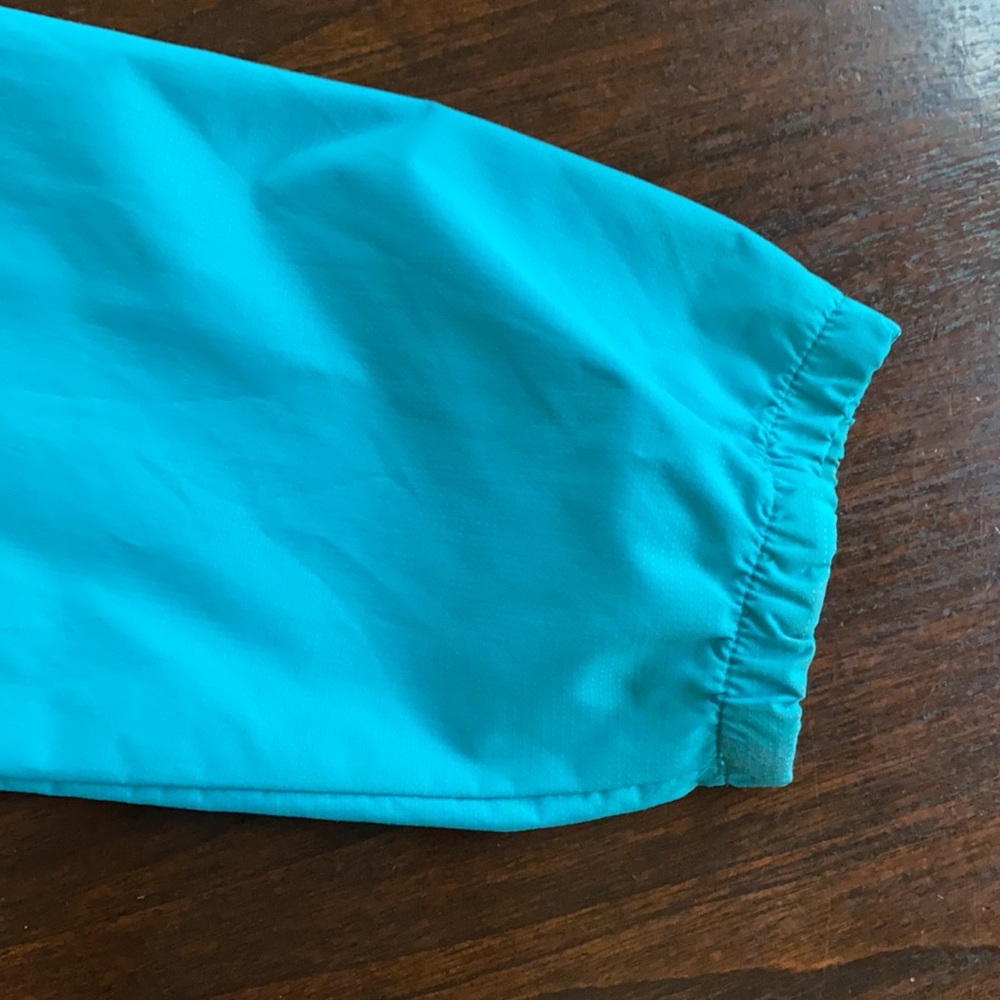 Girls Columbia rain coat - Picture 9 of 12